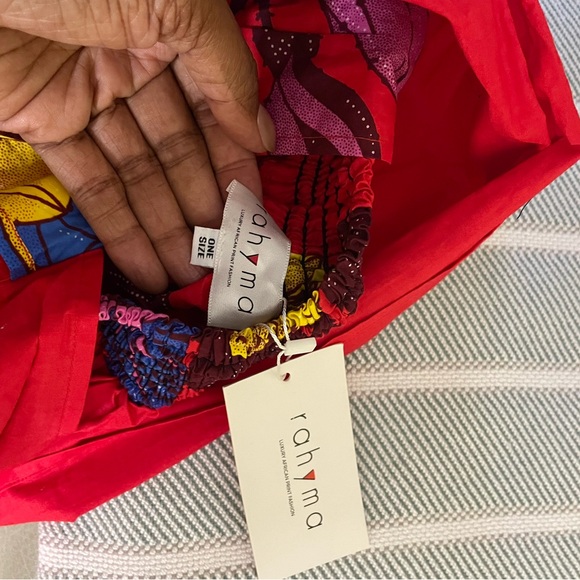 Rahyma Red Floral Maxi Dress NWT - Picture 3 of 3